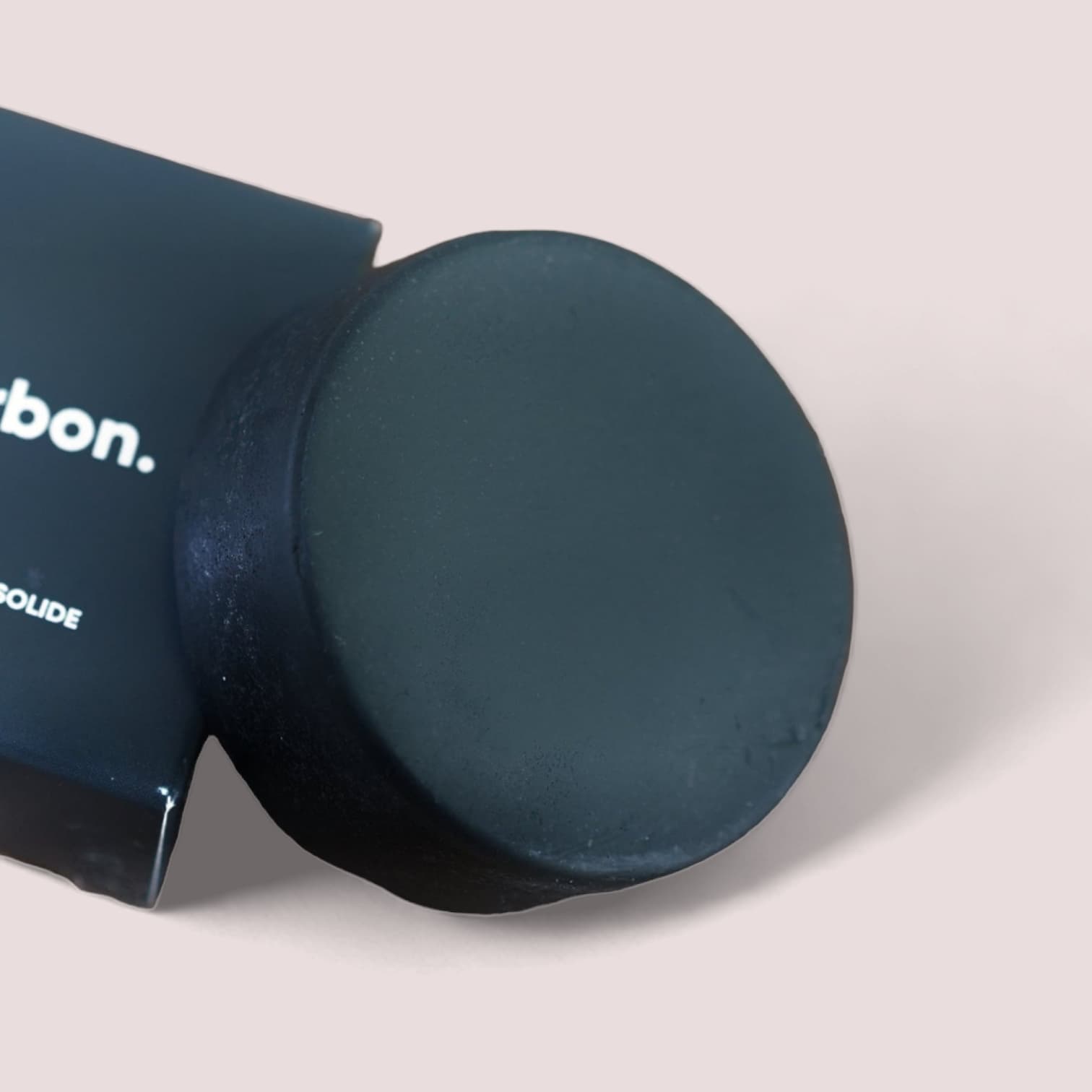 Nettoyant purifiant visage pour peau grasse par Superbon, rééquilibre la production de sébum, pour une peau plus propre et parfaitement hydratée