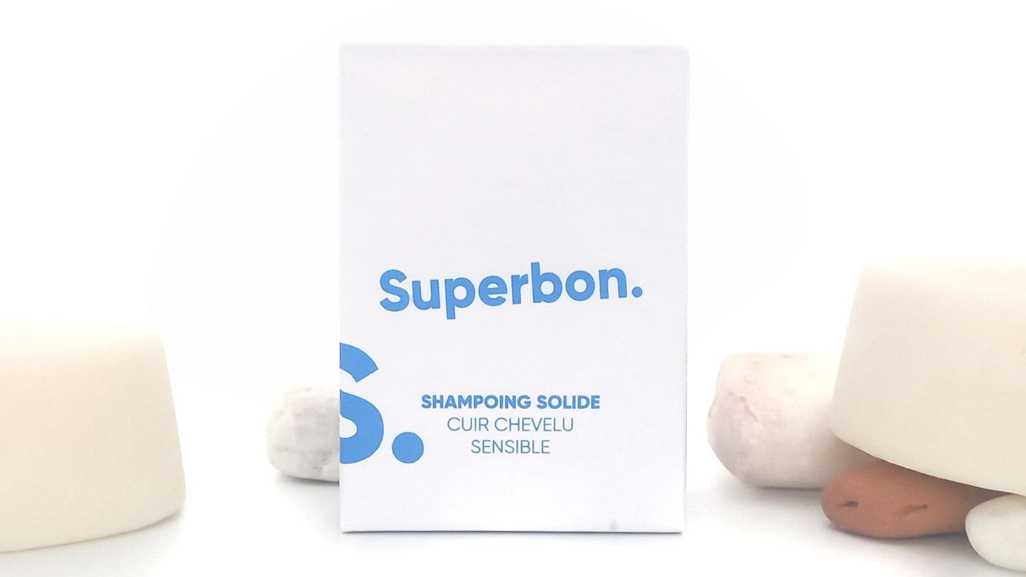 Shampoing solide sans sulfate pour cheveux sensibles, de la marque Superbon. Nettoyant capillaire et soin démêlant  Prend soin des chevelures fragiles et des cuirs chevelus sensibles
