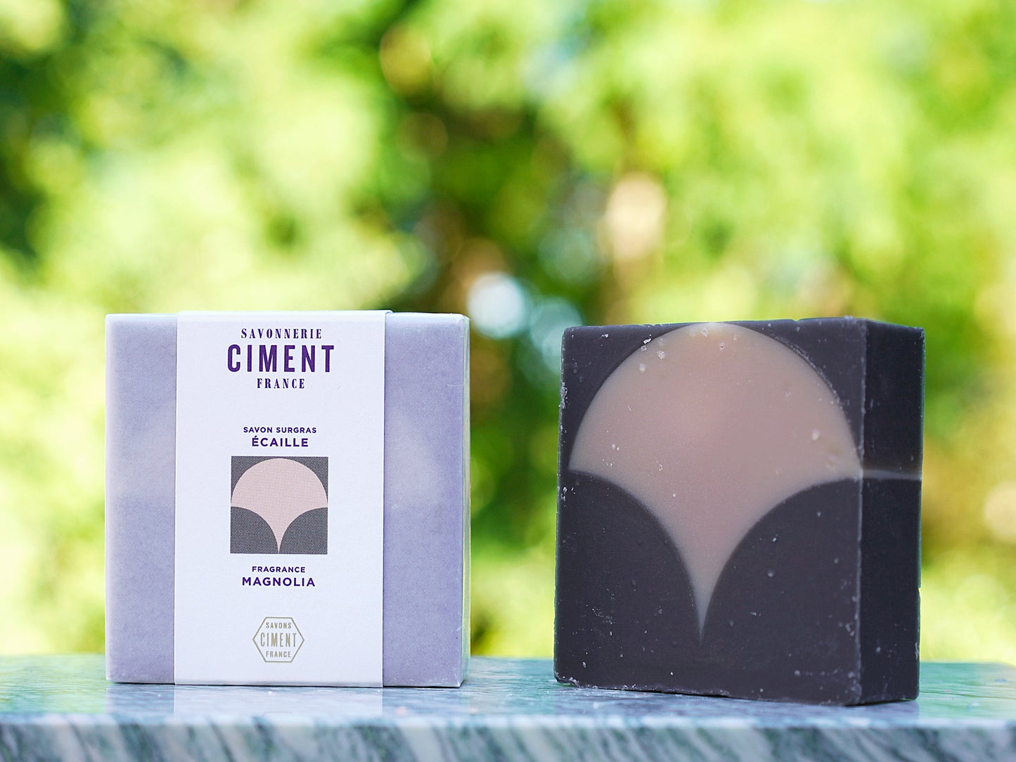 Savon surgras Écaille - Ciment